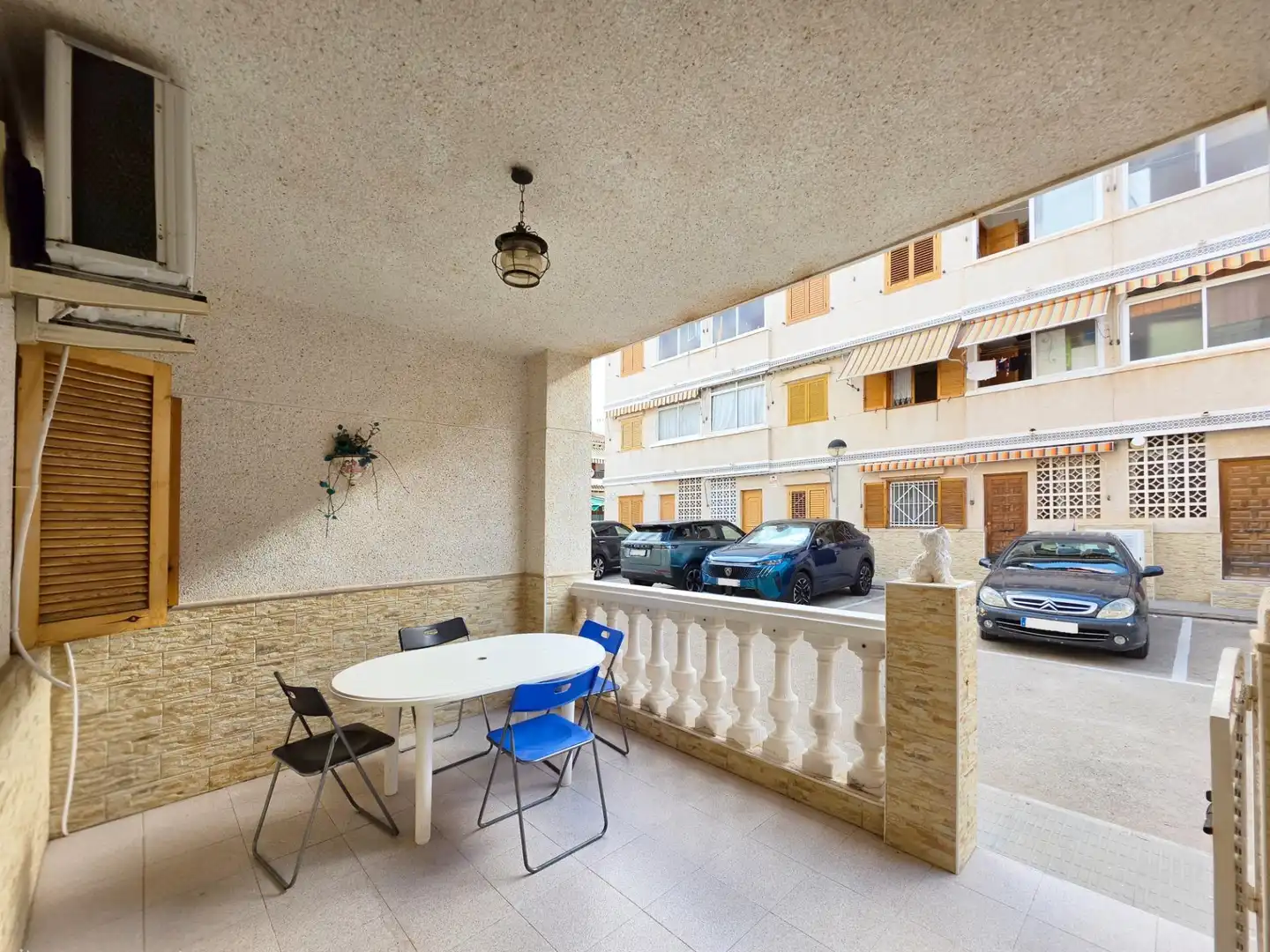 Vista exterior de Casa o xalet en venda en Santa Pola amb Calefacció, Jardí privat i Terrassa