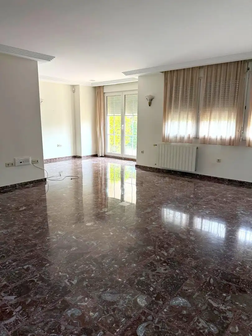 Detached house with pool for sale in Elche ciudad, imagen 5
