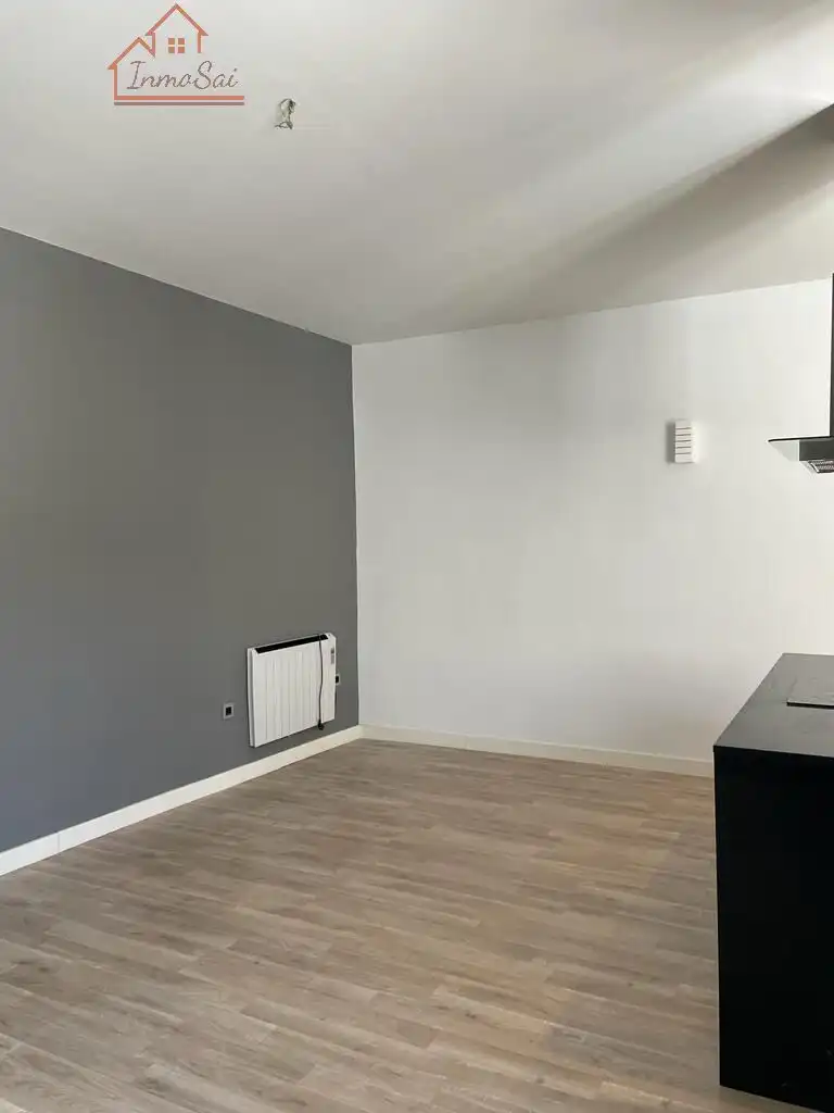 Bedroom of Flat for rent in Madrid  with Heating