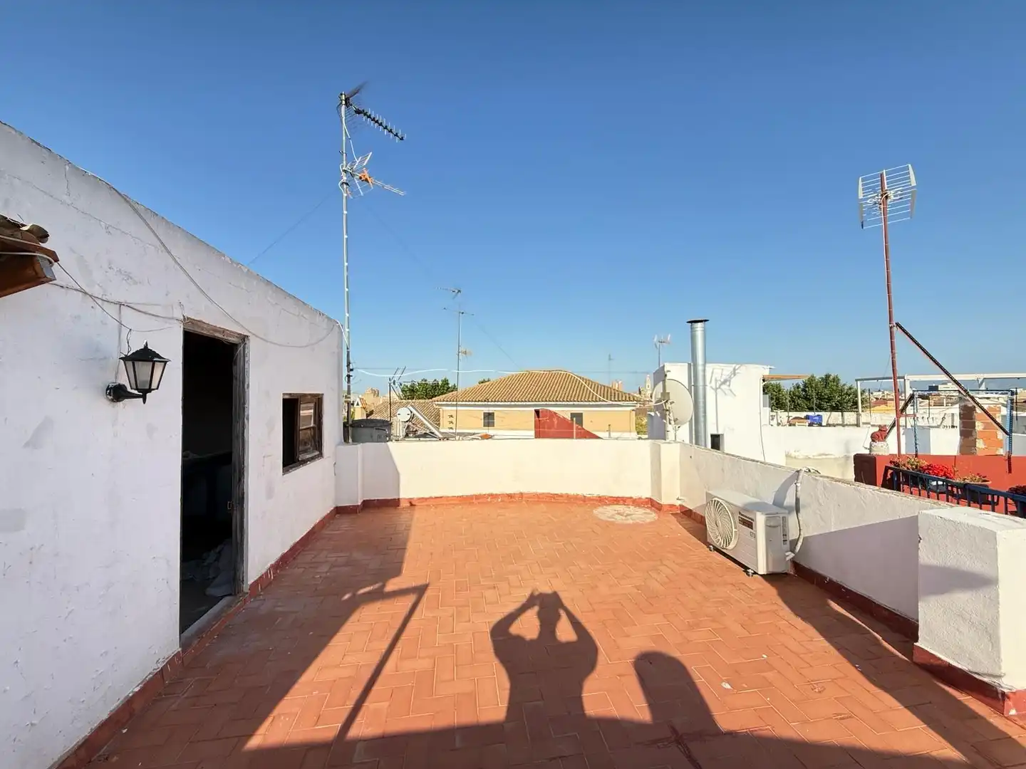 Vista exterior de Casa o chalet en venta en Alginet con Aire acondicionado, Calefacción y Parquet