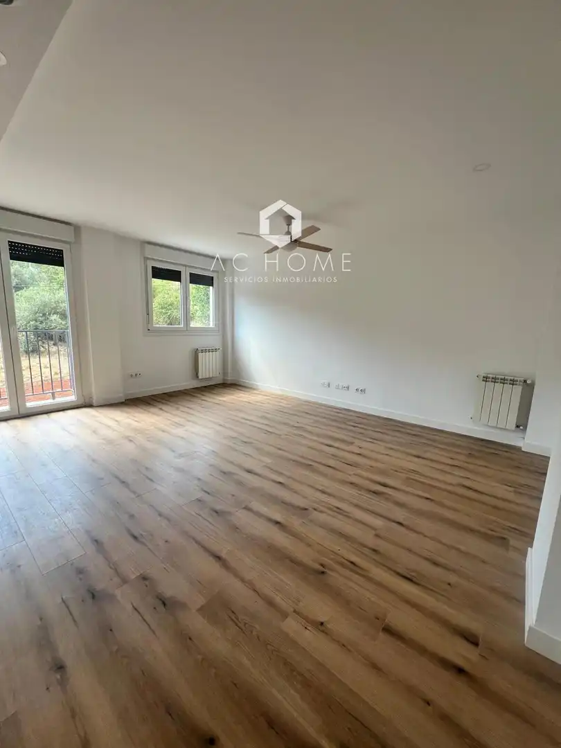 Habitación de Piso de alquiler en Campo Real con Calefacción, Piscina y Piscina comunitaria