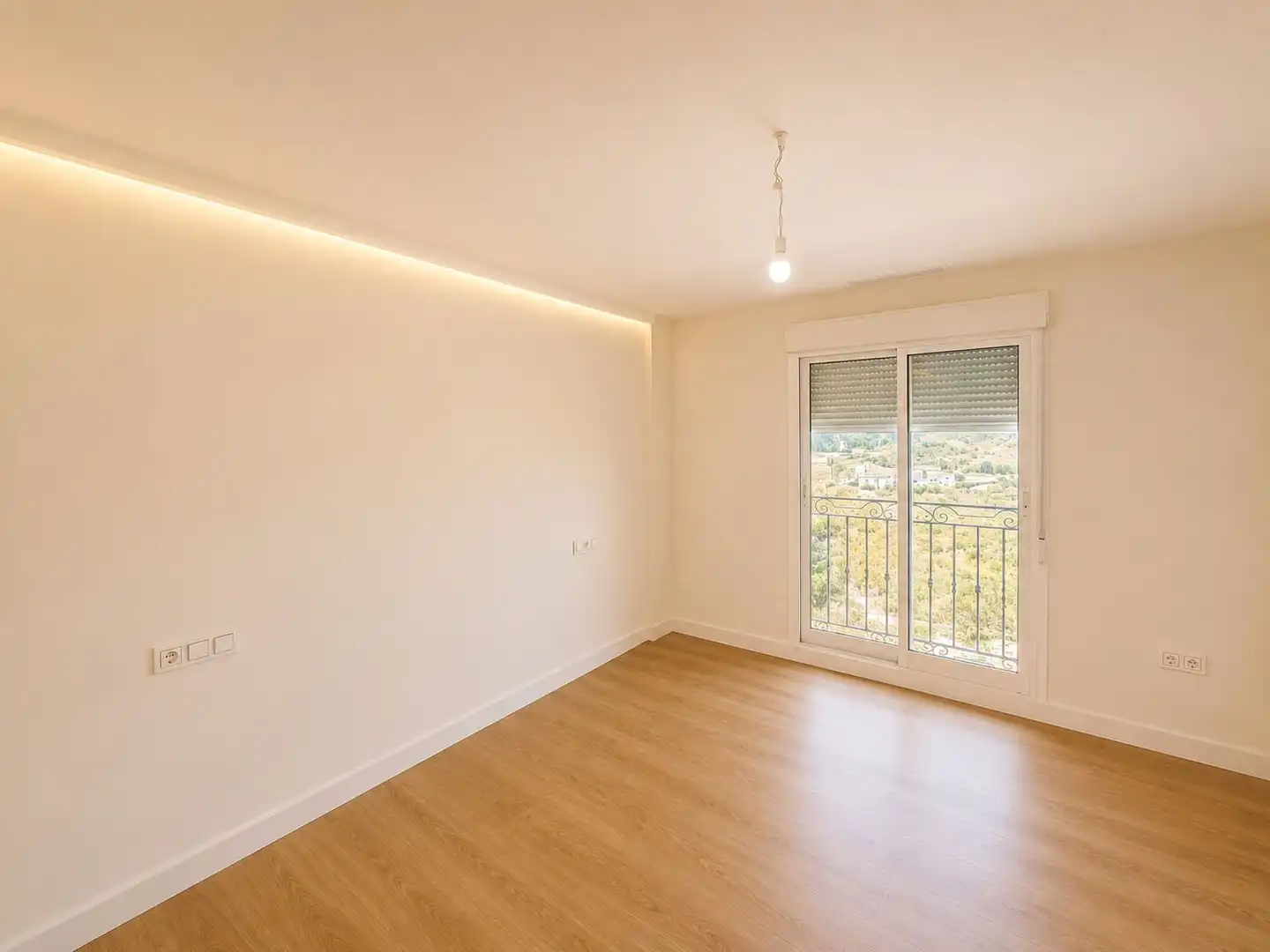 Bedroom of Attic for sale in Aspe  with Air Conditioner, Terrace and Storage room