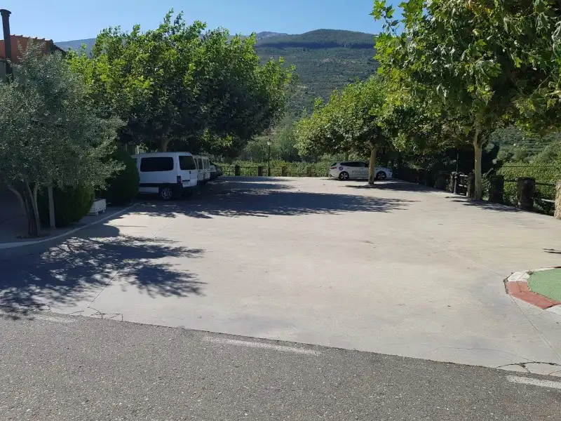 Parking de Casa o chalet en venta en Cabezuela del Valle con Aire acondicionado, Calefacción y Terraza