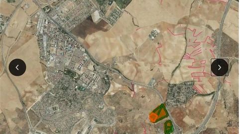 Foto 5 de Terreno en venta en Calle Otero, Torrequinto, Alcalá de Guadaira