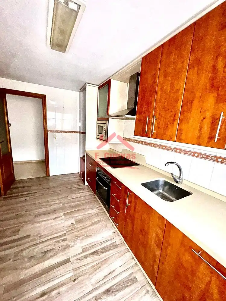 Apartamento con piscina en venta en Caleta de Vélez, imagen 10