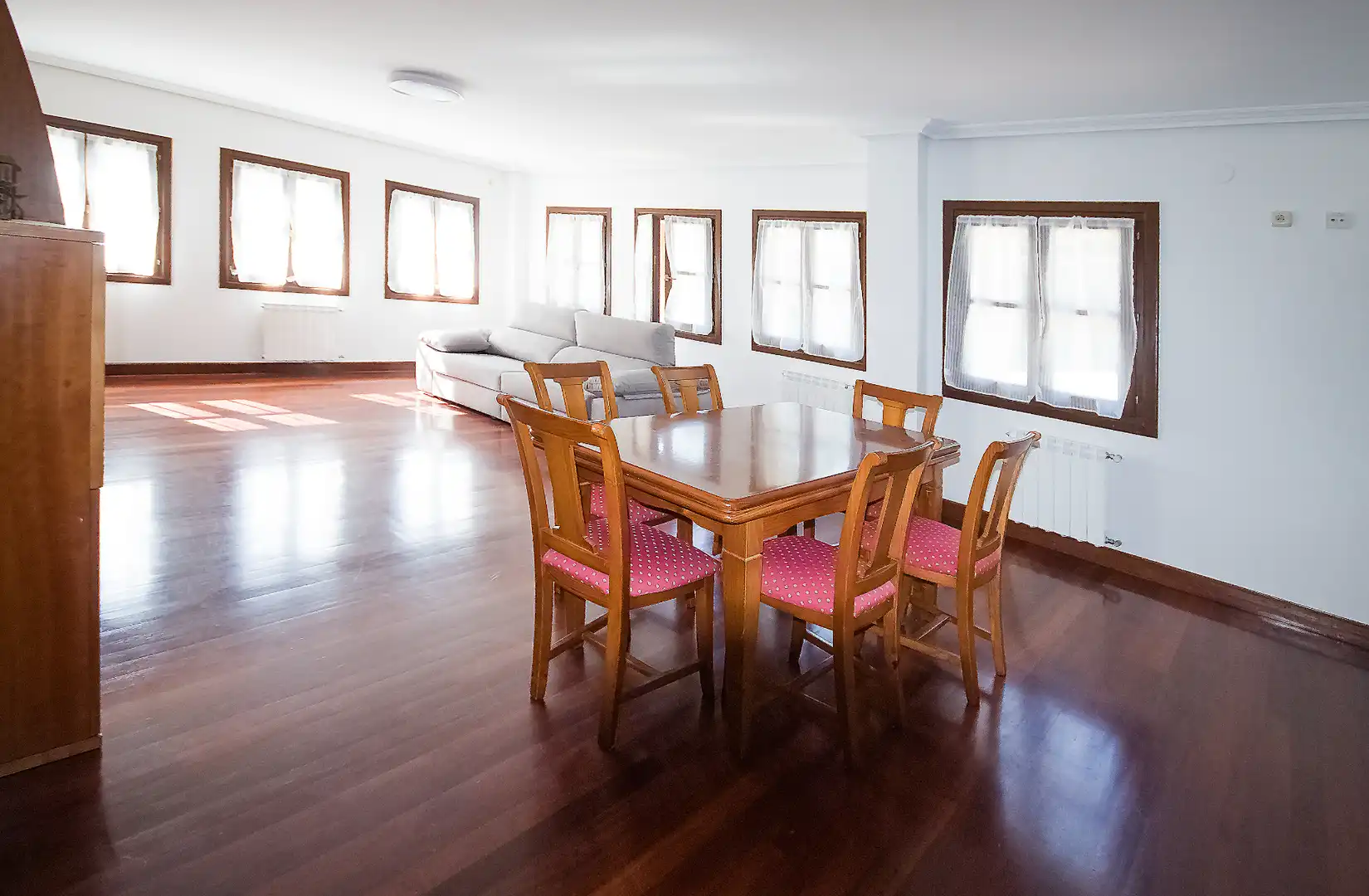 Comedor de Piso en venta en Amezketa con Calefacción, Trastero y Amueblado
