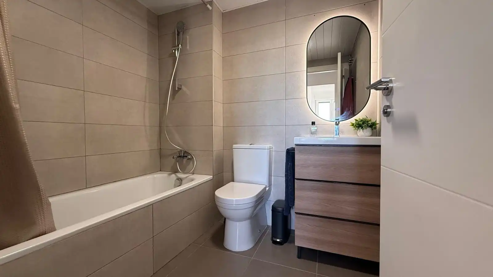 Piso con terraza en venta en Avenida Avenida Barcelona 92, imagen 11