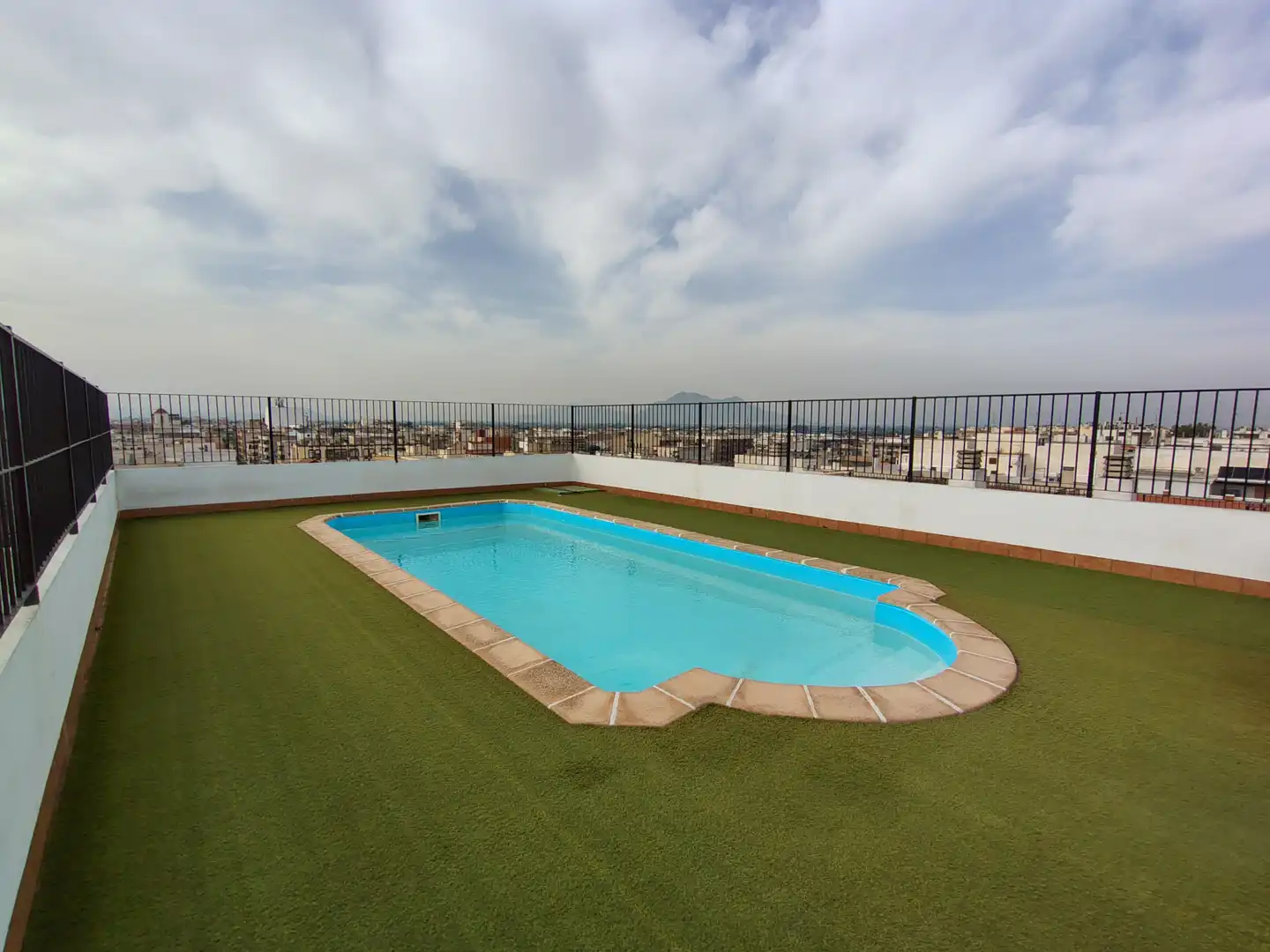 Piscina de Piso en venta en Almoradí con Amueblado, Lavadora y Balcón