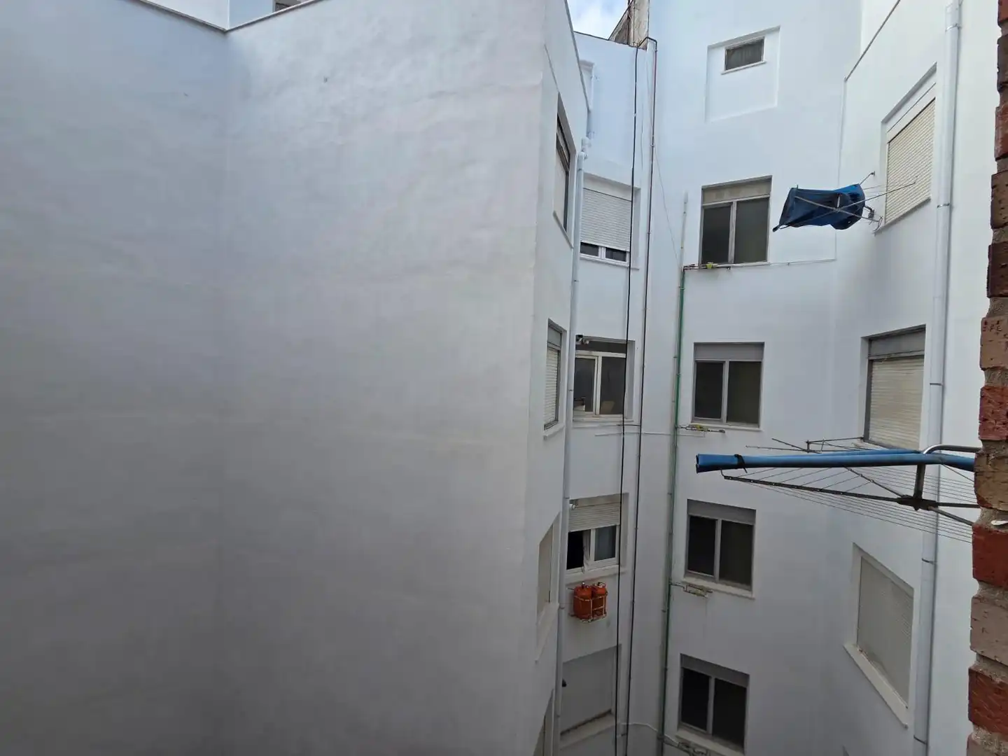 Vista exterior de Piso en venta en Torrelavega  con Calefacción