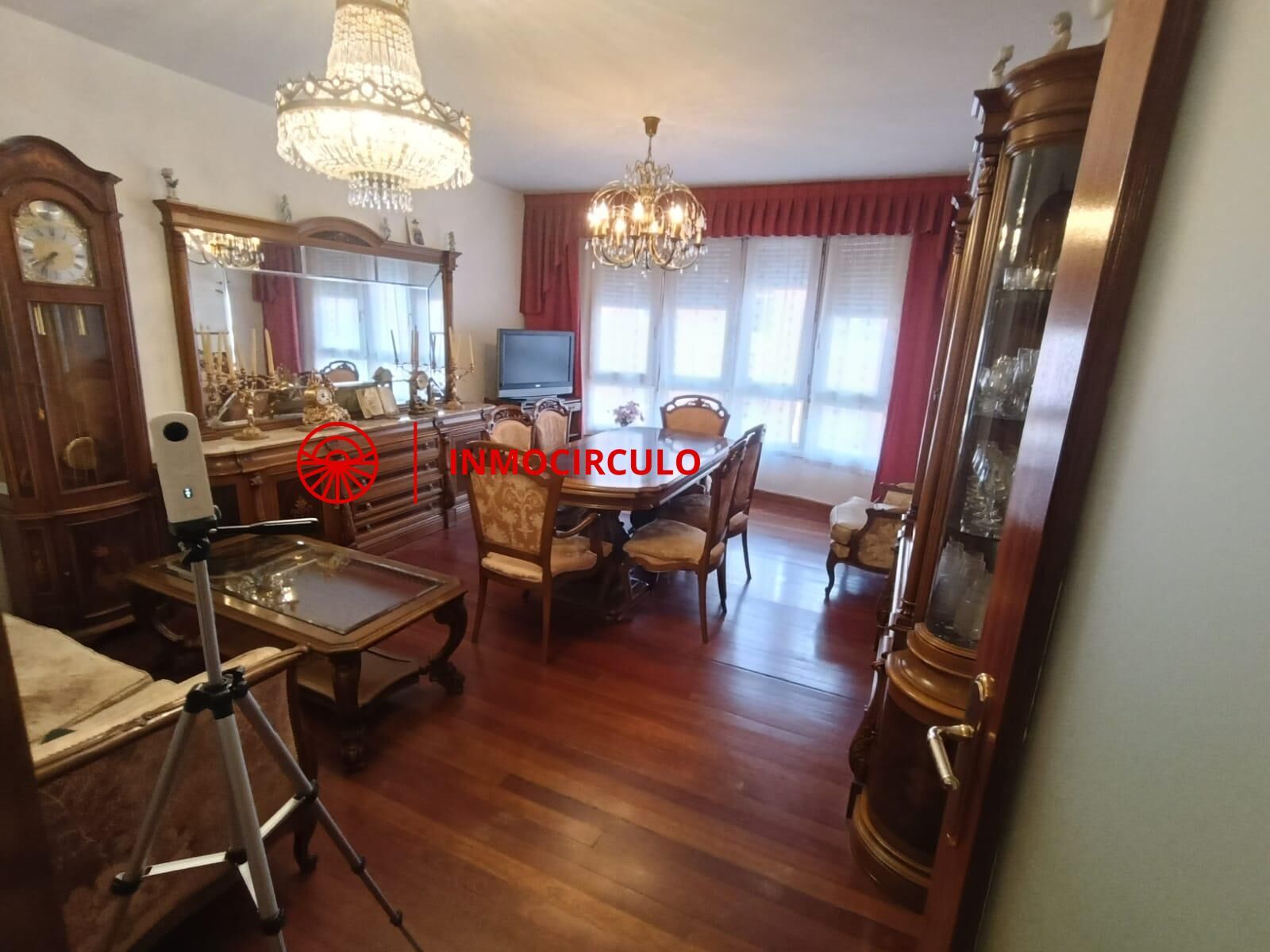 Comedor de Piso en venta en Burgos Capital con Terraza