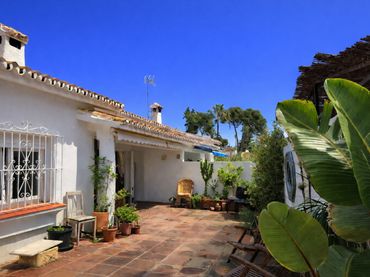 Casa pareada con jardín en venta en Benamara - Atalaya