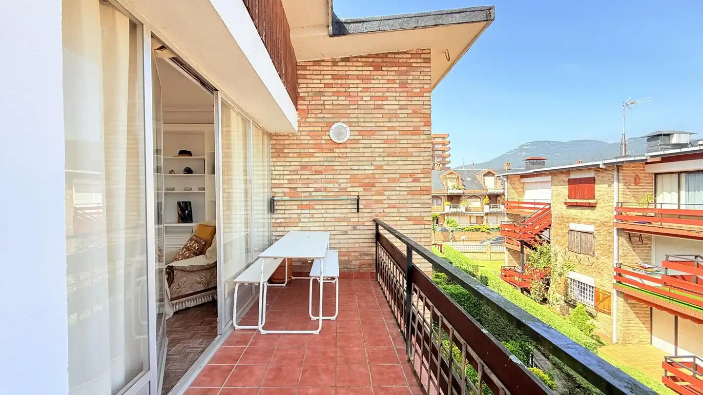 Terrace of Flat for sale in Laredo