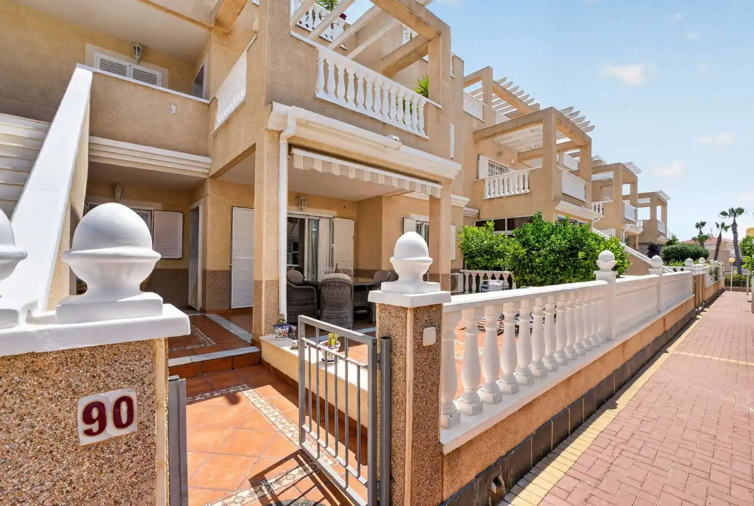 Vista exterior de Apartament en venda en Orihuela amb Aire condicionat, Calefacció i Terrassa
