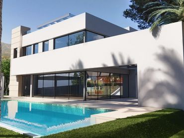 Chalet con piscina en venta en Río Real - Los Monteros