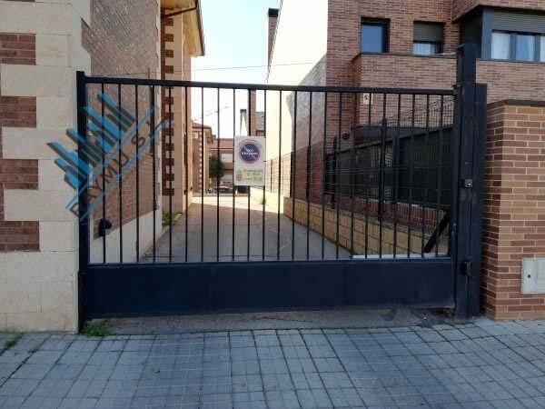 Exterior view of Garage for sale in Meco