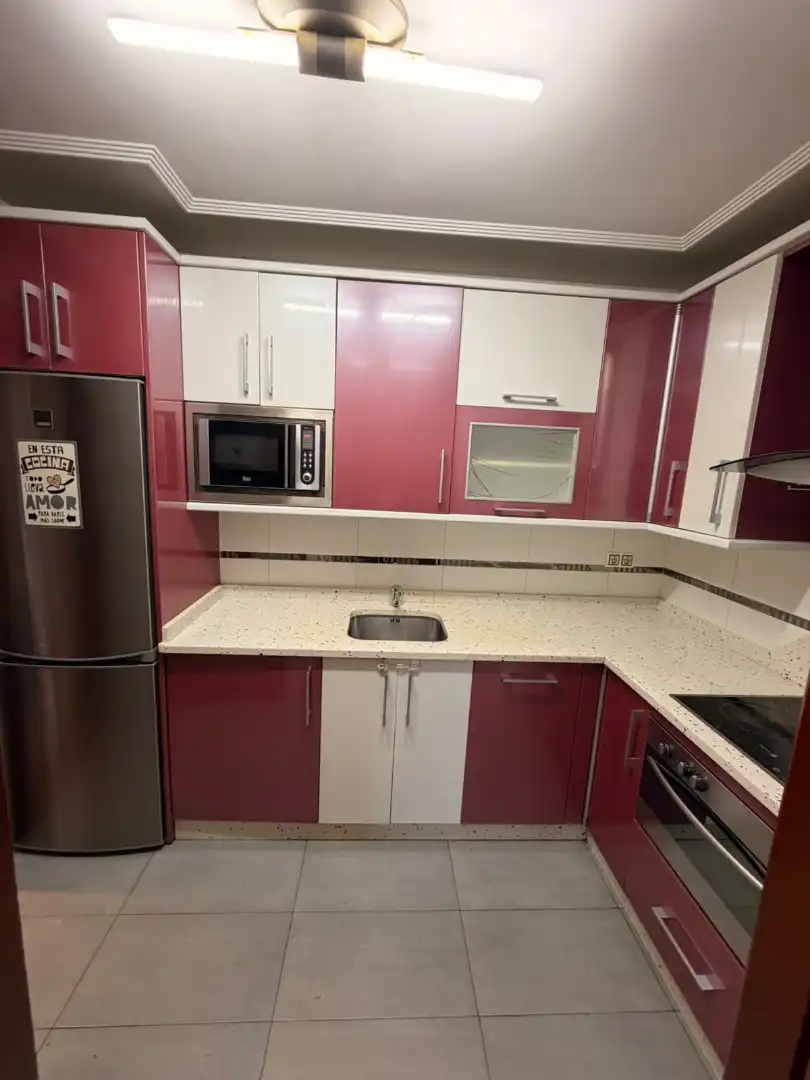 Cocina de Piso en venta en Barakaldo  con Calefacción, Parquet y Amueblado