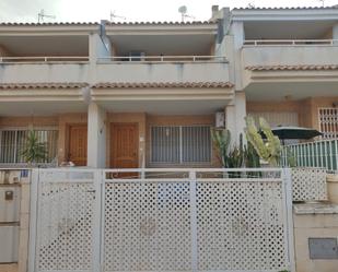 Exterior view of Single-family semi-detached to rent in Los Alcázares  with Air Conditioner, Heating and Furnished