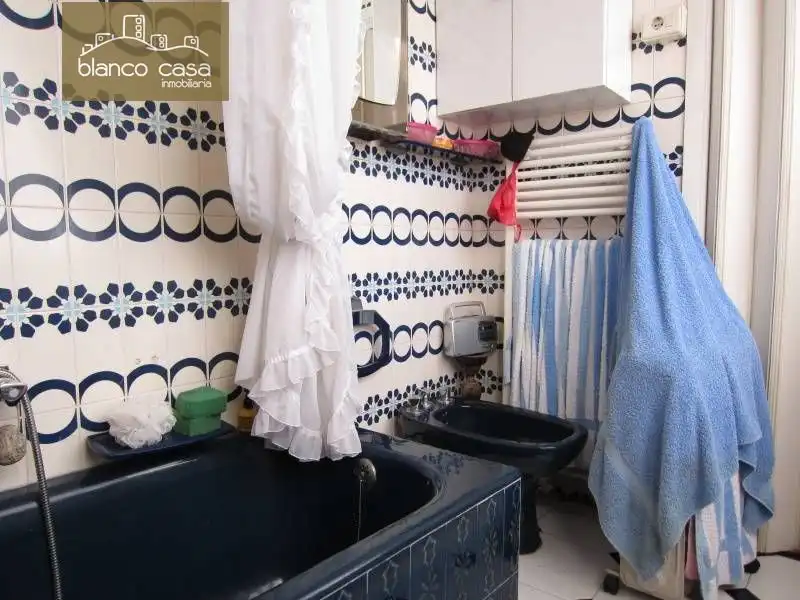 Bathroom of Houses for sale in Carballo  with Private garden, Terrace and Storage room