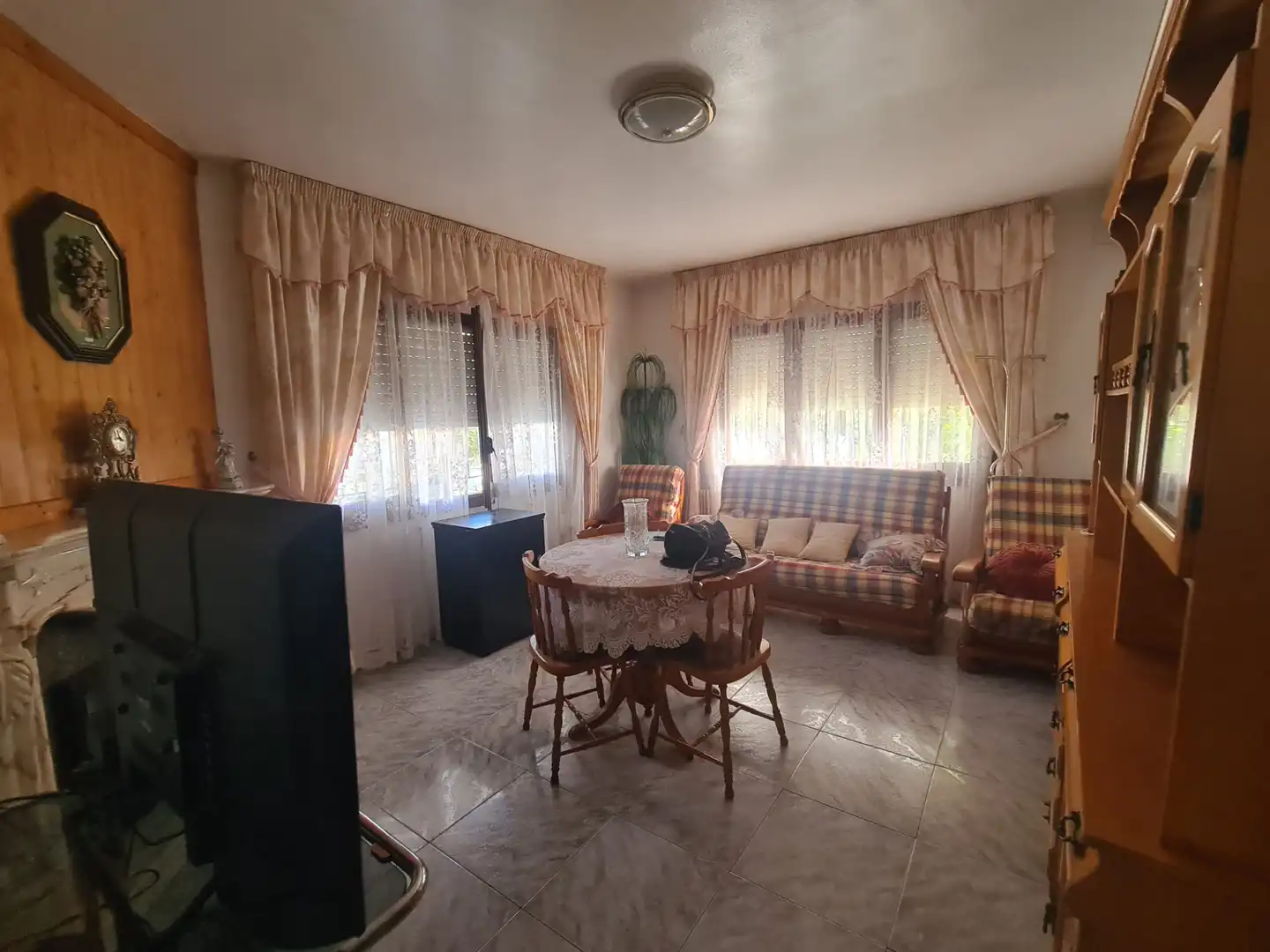 Sala d'estar de Casa o xalet en venda en Vinaròs amb Calefacció, Jardí privat i Terrassa