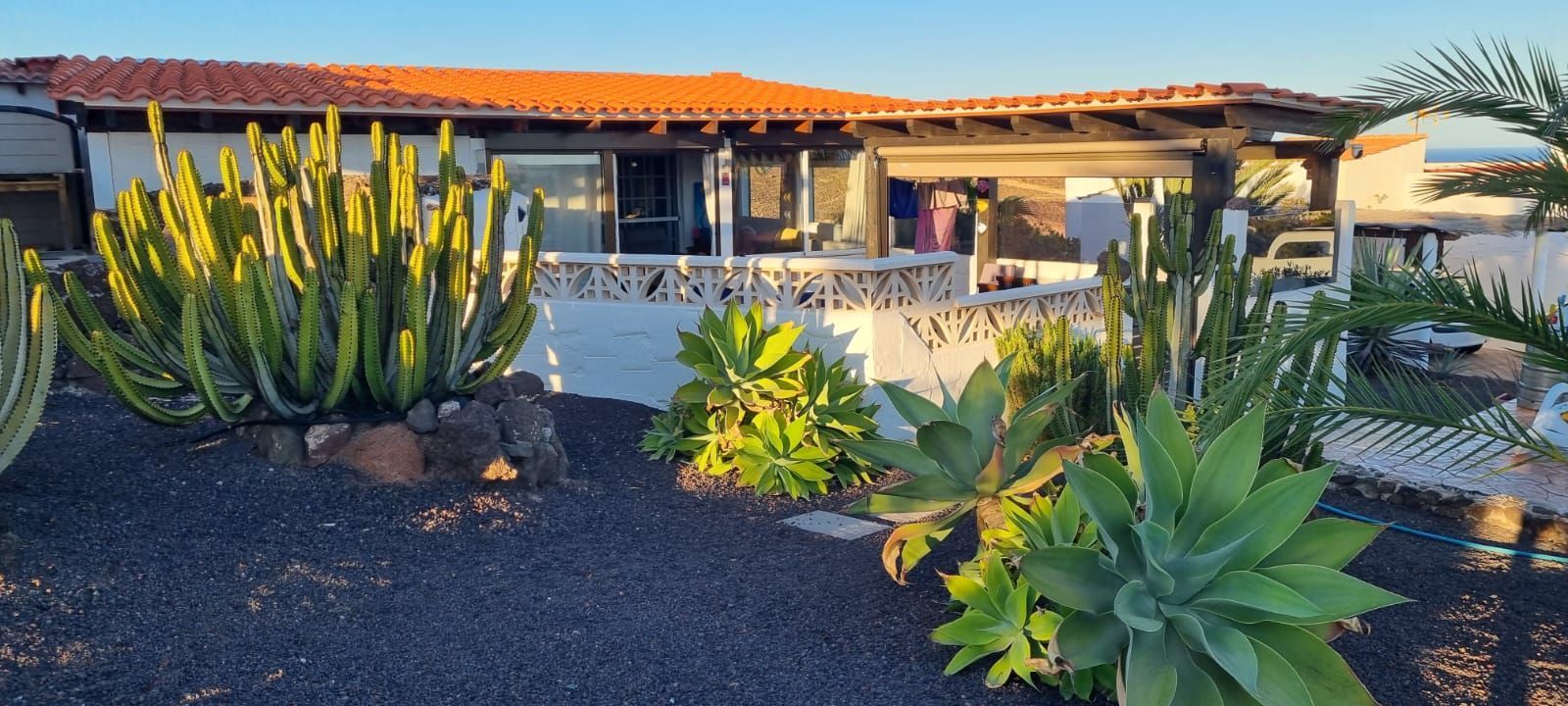 Vista exterior de Casa o chalet en venta en La Oliva