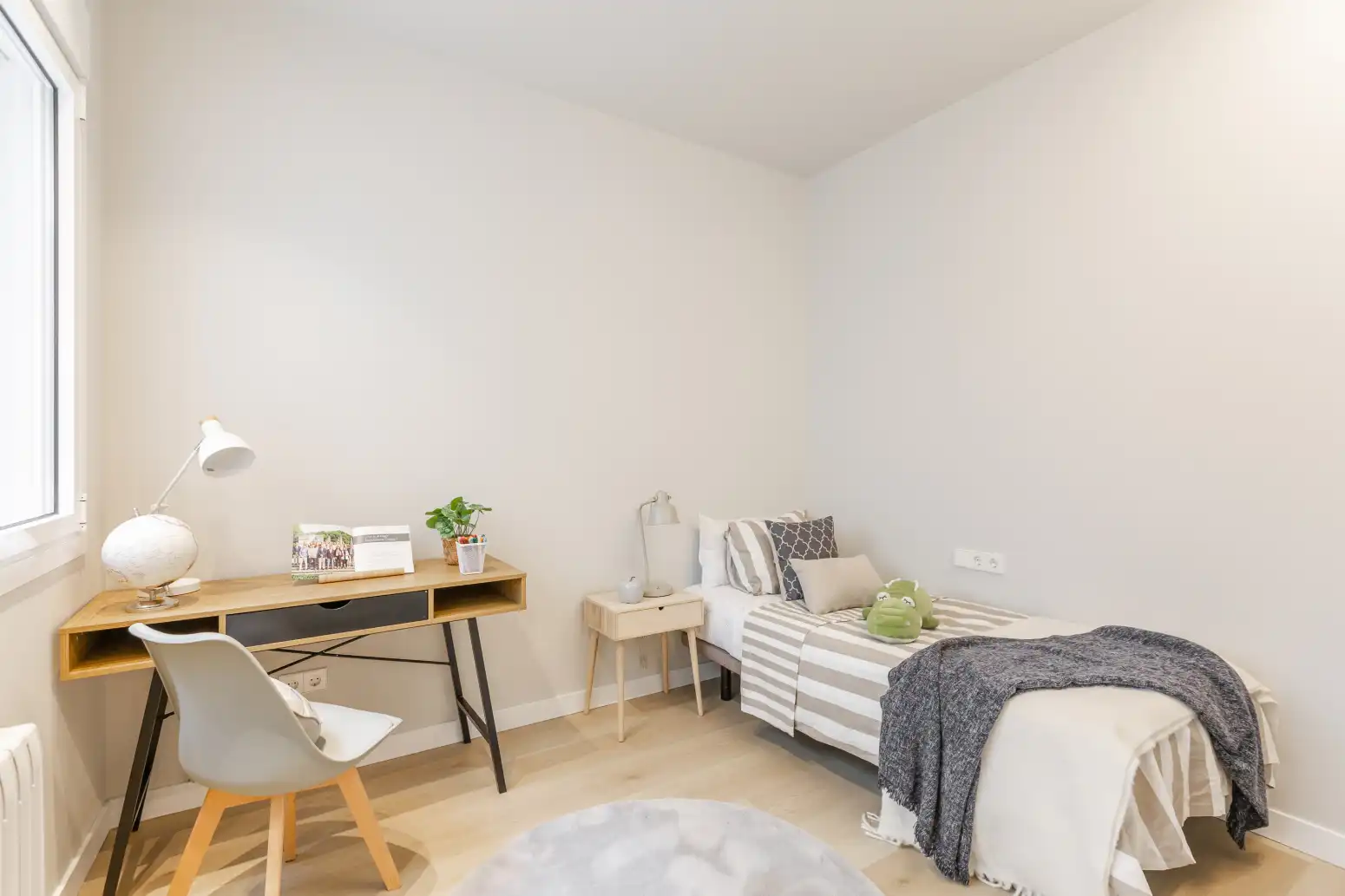Habitación de Piso en venta en  Pamplona / Iruña con Calefacción
