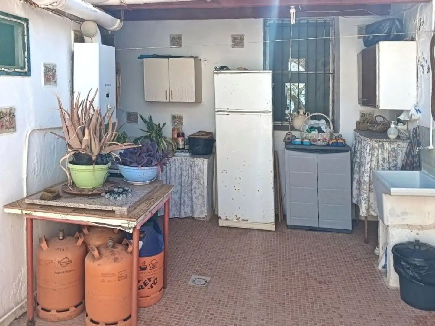 Cocina de Finca rústica en venta en Santa Pola con Jardín privado