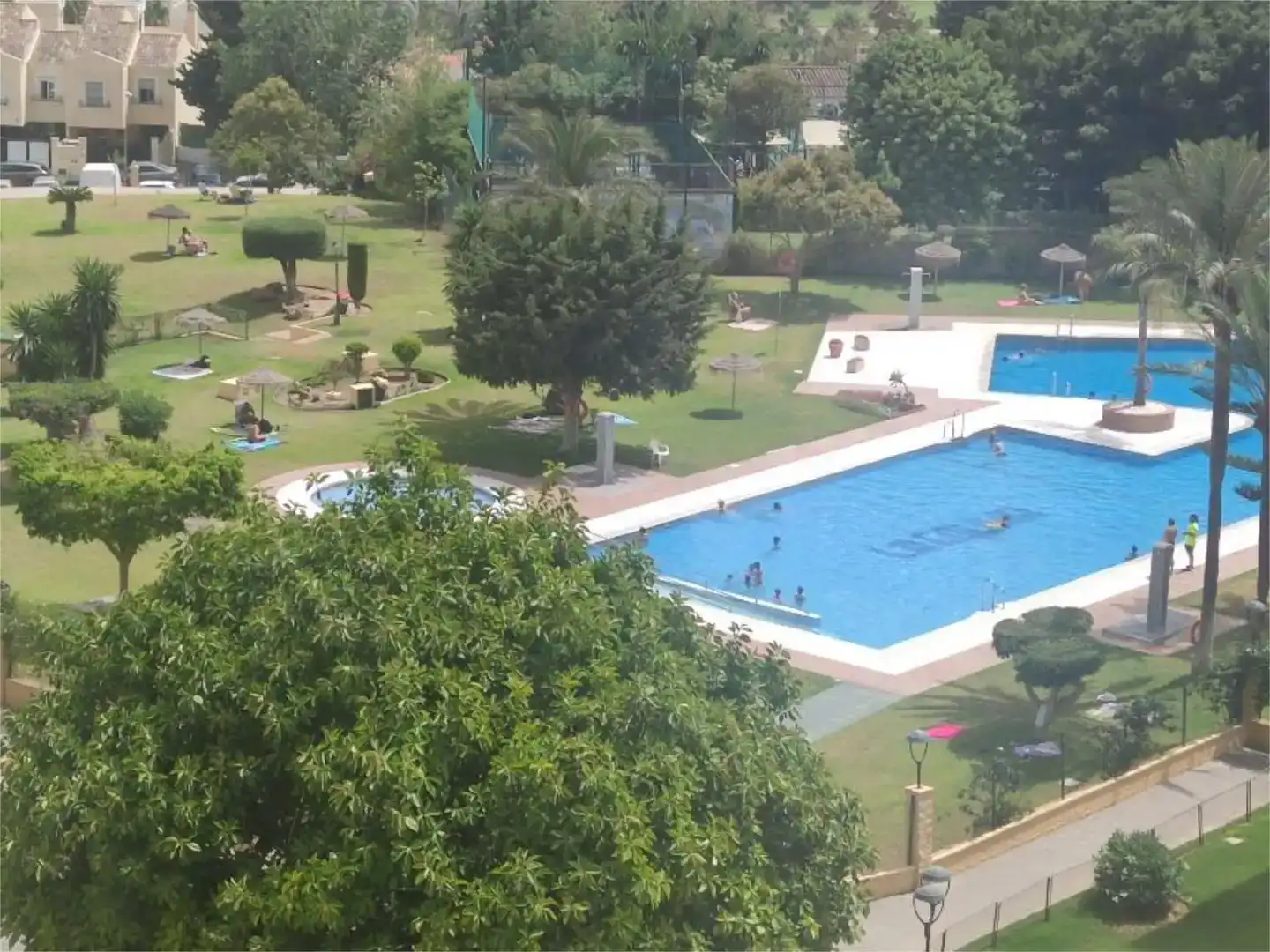 Piscina de Estudi en venda en Torremolinos amb Aire condicionat, Parquet i Piscina