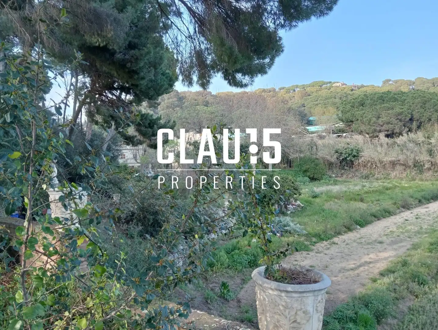 Finca rústica en venta en Sant Pol de Mar con Jardín privado