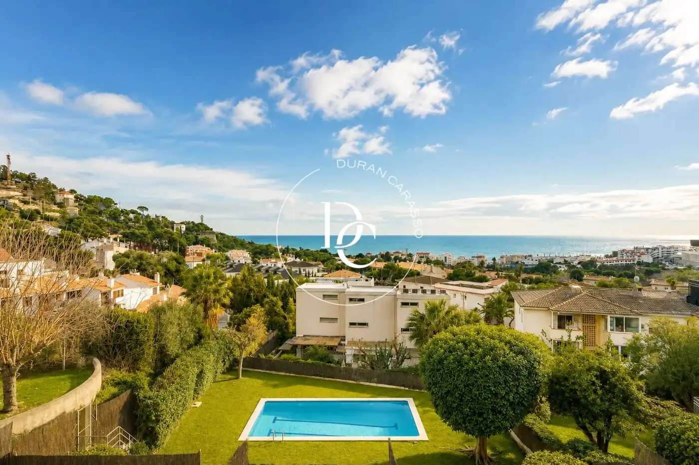 Vista exterior de Casa o xalet en venda en Sitges amb Calefacció, Jardí privat i Terrassa
