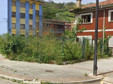 Terreni e lotti in vendita a FRANCISCO BERNALDO DE QUIROS 1