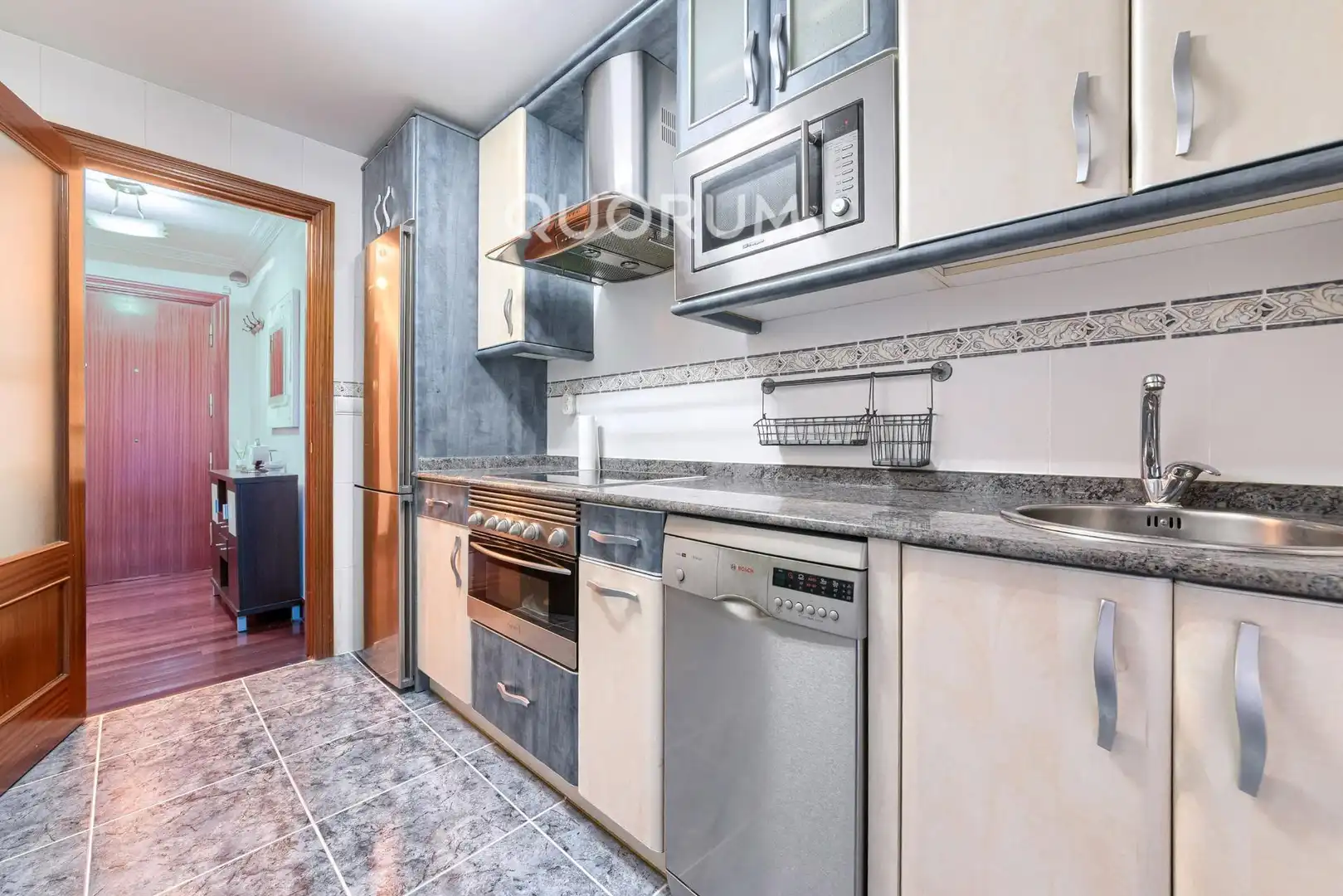 Cocina de Piso en venta en Barakaldo  con Calefacción, Trastero y Amueblado