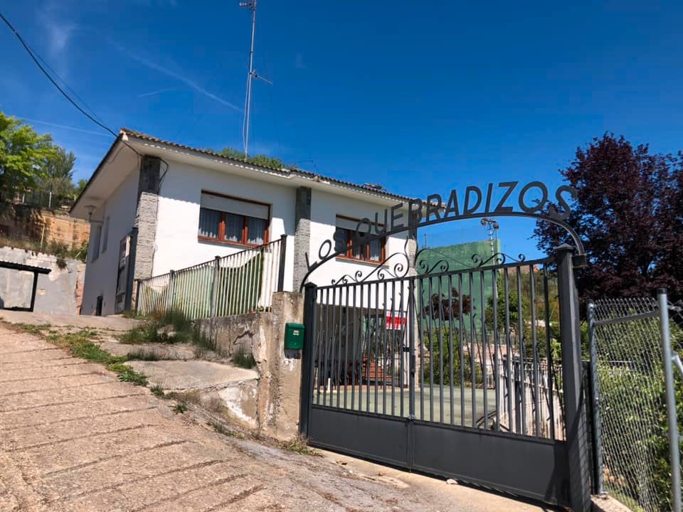 Exterior view of House or chalet for sale in Albelda de Iregua  with Furnished