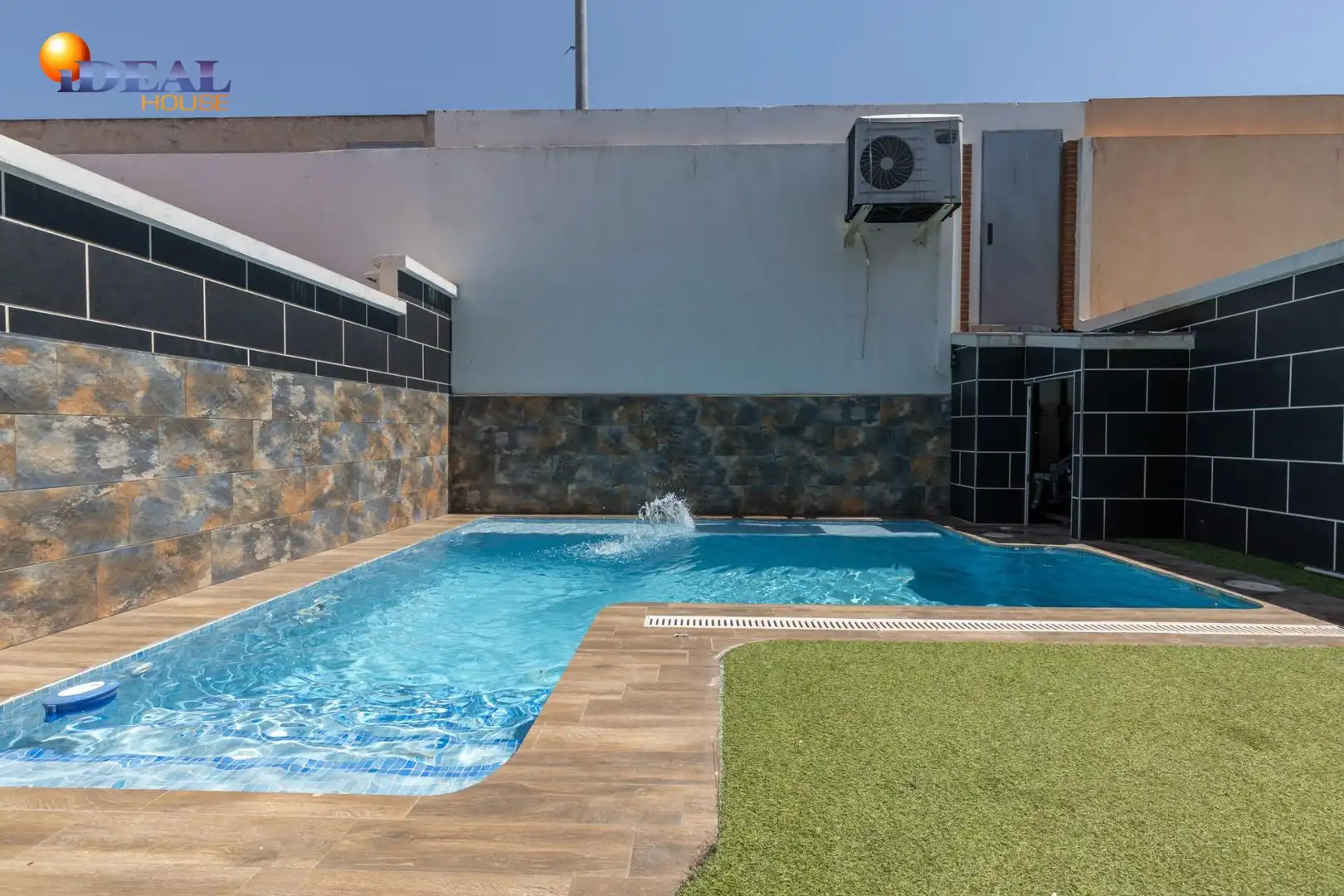 Casa a schiera con piscina in vendita a Calle de Espinela 34, imagen 4
