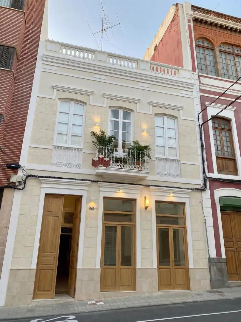 Vista exterior de Casa o chalet en venta en Las Palmas de Gran Canaria