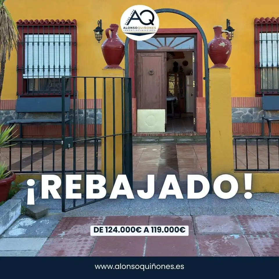 Country house for sale in Las Cabezas de San Juan