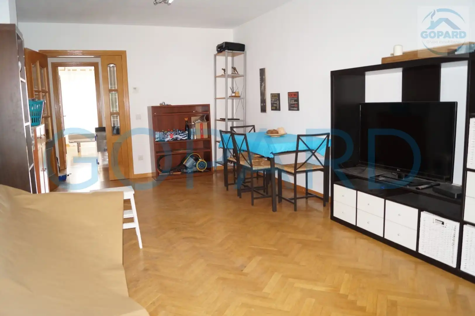 Sala d'estar de Pis de lloguer en Villanueva de la Cañada amb Calefacció, Parquet i Terrassa