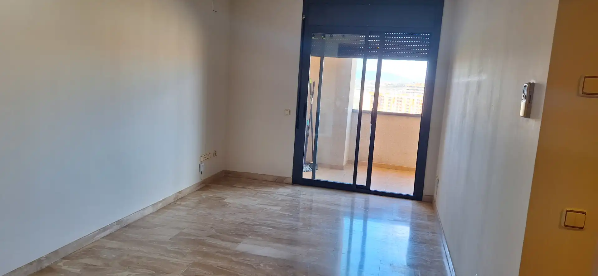 Habitación de Piso en venta en  Tarragona Capital con Aire acondicionado, Calefacción y Terraza