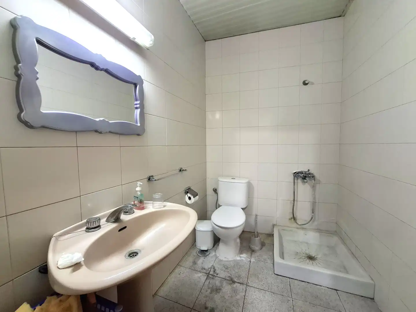 Baño de Nave industrial en venta en San Cristóbal de la Laguna