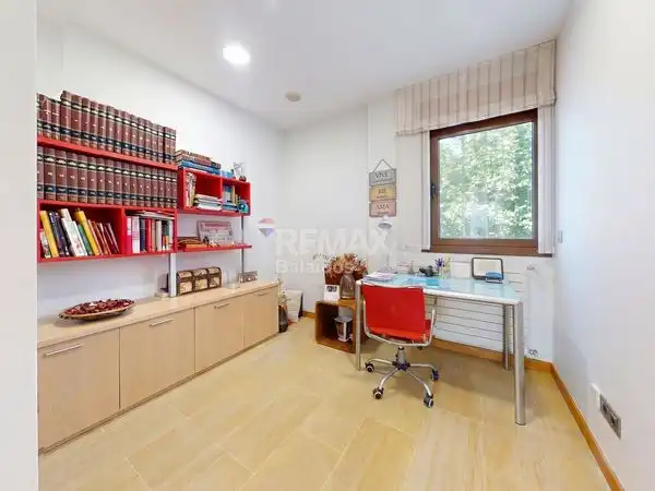 Casa o chalet en venta en Vigo  con Aire acondicionado, Calefacción y Jardín privado
