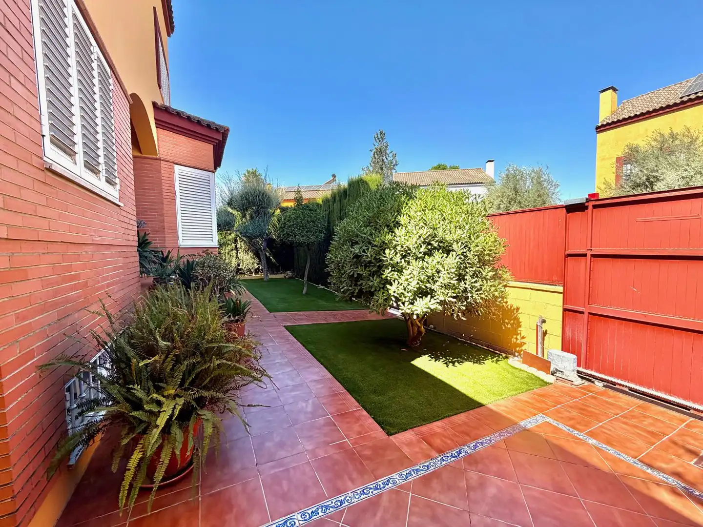 Villa con piscina in vendita a Gines, imagen 54