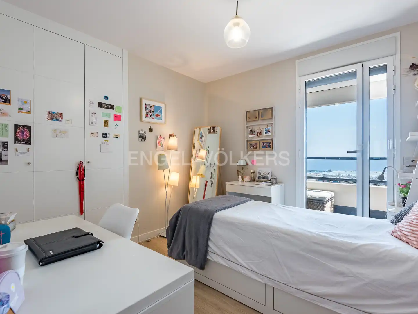 Bedroom of Flat for sale in Barcelona  with Air Conditioner, Heating and Parquet flooring