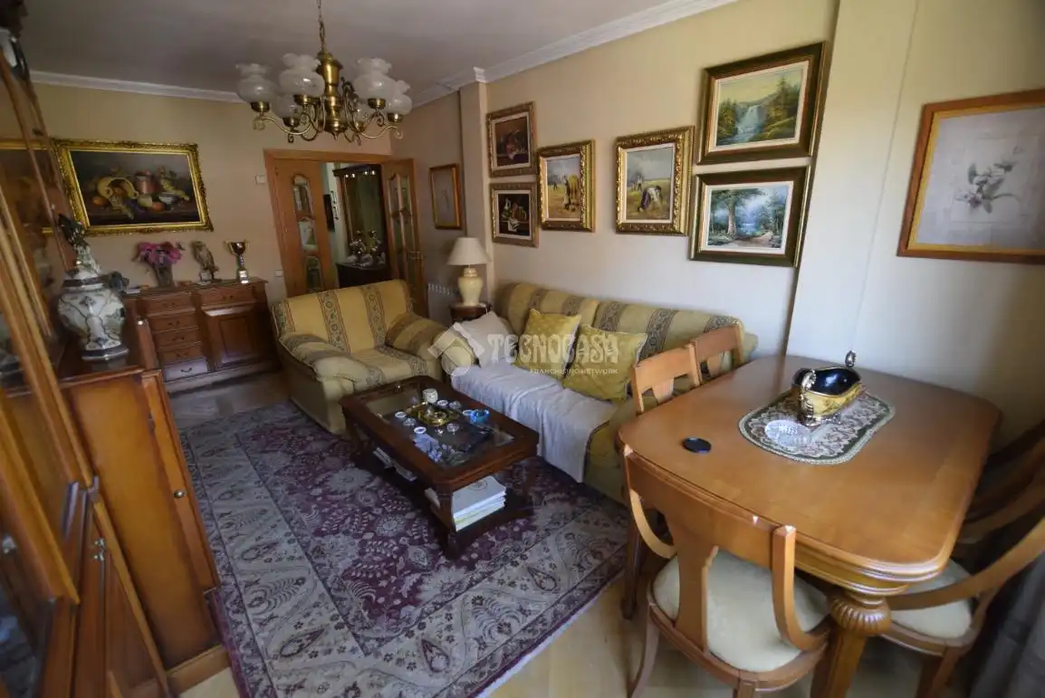 Sala de estar de Piso en venta en Alcorcón con Aire acondicionado, Calefacción y Terraza