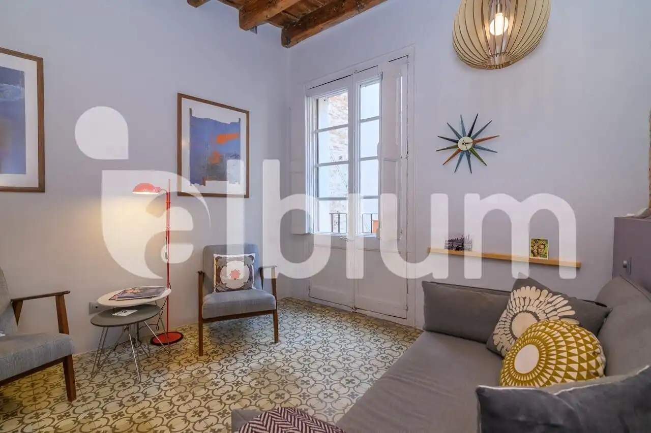 Sala d'estar de Pis en venda en Barcelona amb Aire condicionat, Calefacció i Moblat