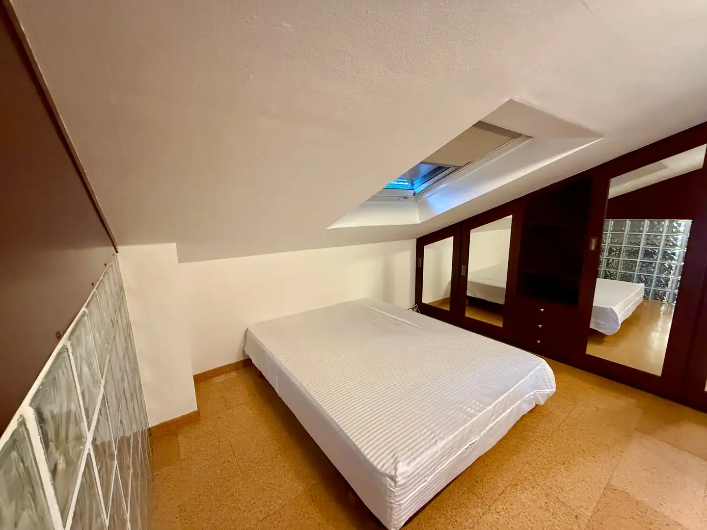 Bedroom of Attic for sale in O Grove    with Terrace, Storage room and Furnished