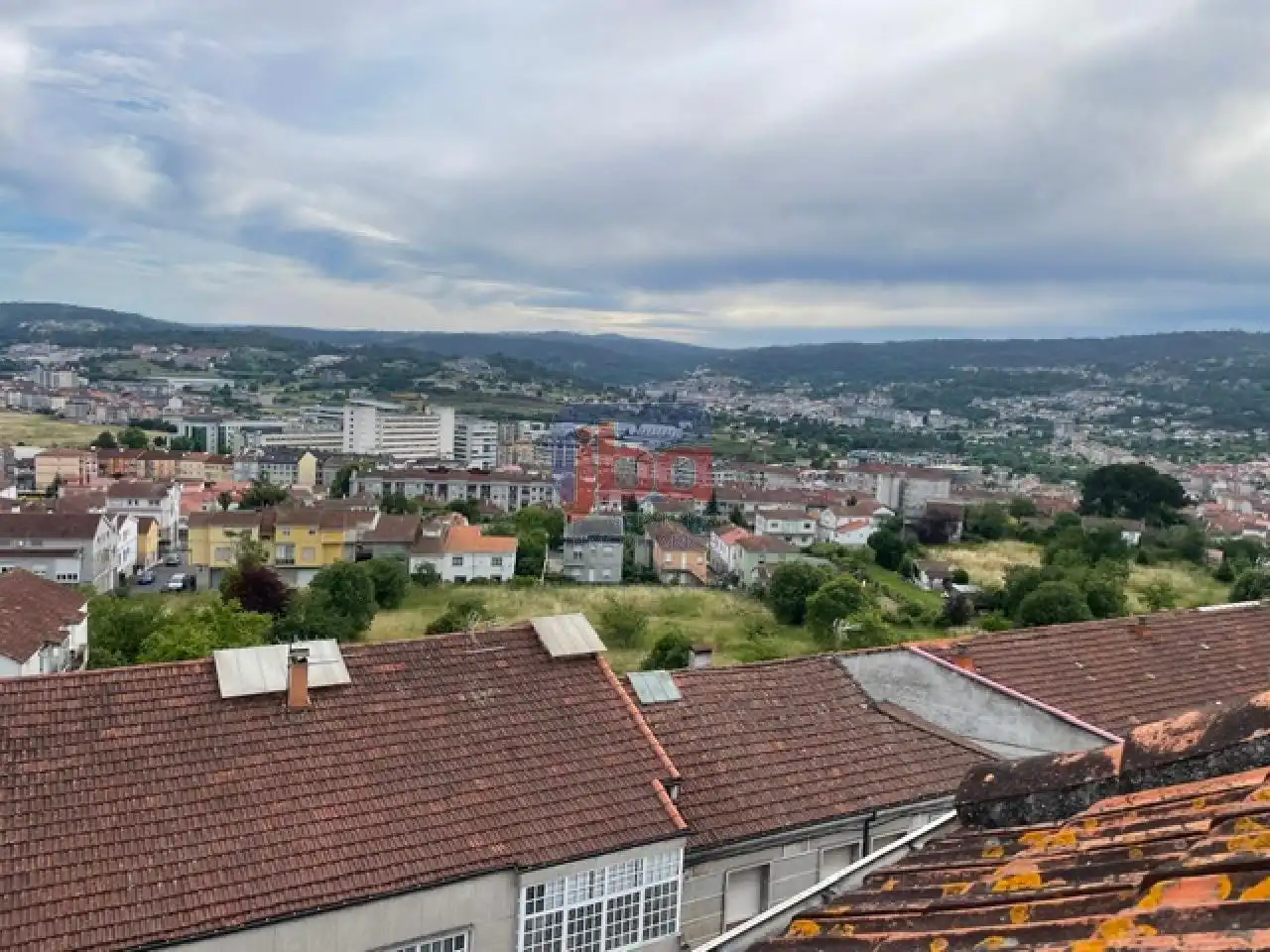 Attic for rent in Ourense Capital   with Heating, Terrace and Storage room