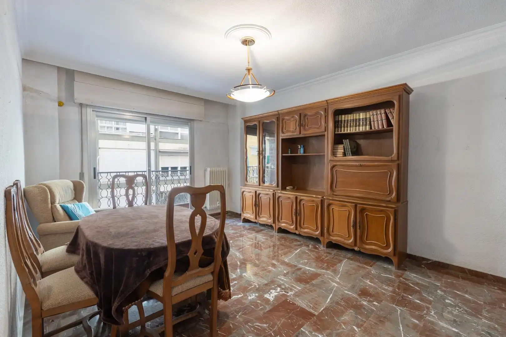 Comedor de Piso en venta en Granada con Calefacción y Balcón