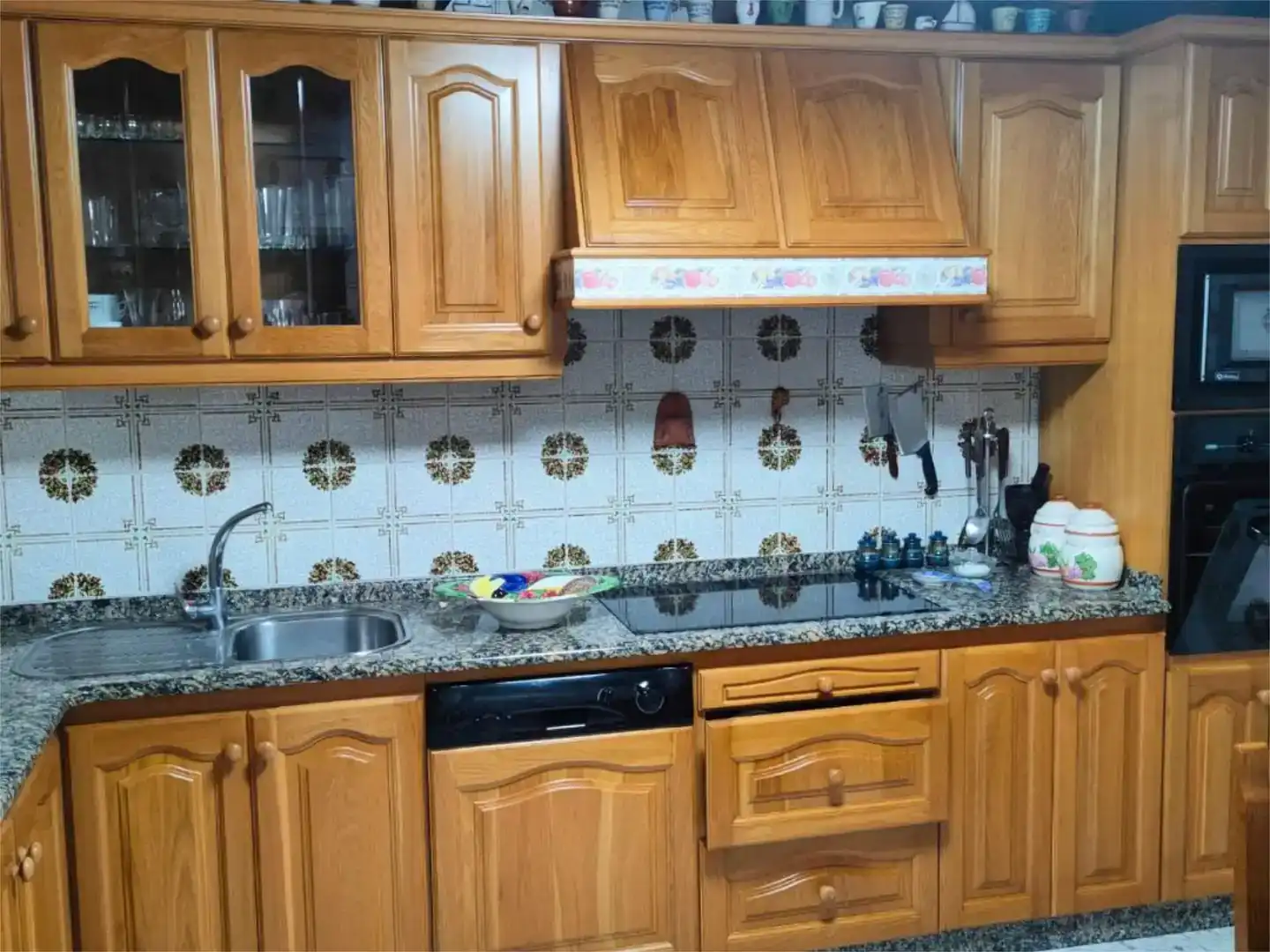 Cocina de Piso en venta en Cervo con Jardín privado, Trastero y Amueblado
