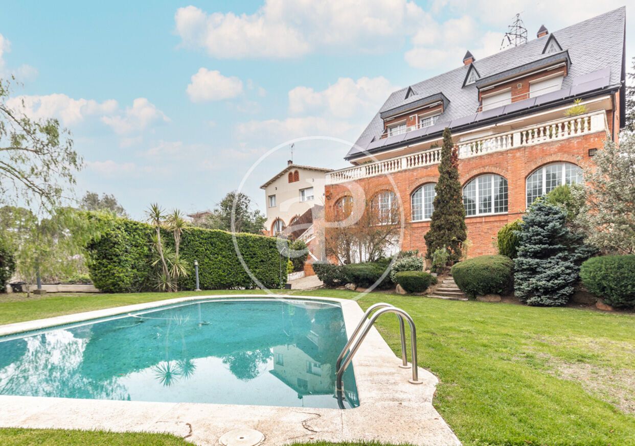 Jardín de Casa o chalet en venta en Sant Cugat del Vallès con Aire acondicionado, Calefacción y Jardín privado
