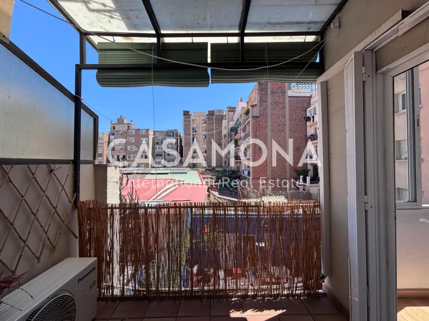 Außenansicht von Wohnungen zum Verkauf in Barcelona