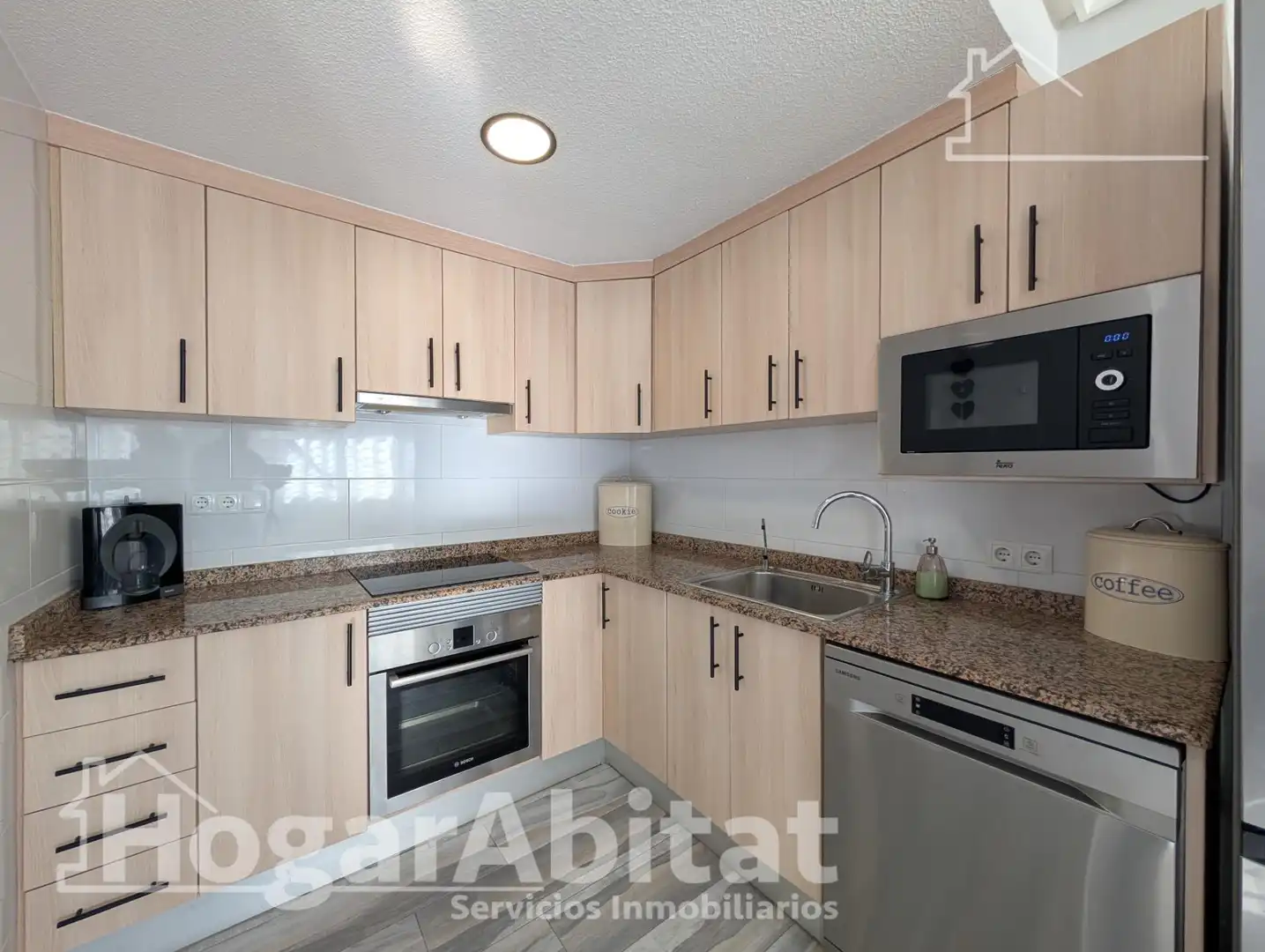 Cocina de Casa adosada en venta en Santa Pola con Aire acondicionado, Calefacción y Terraza
